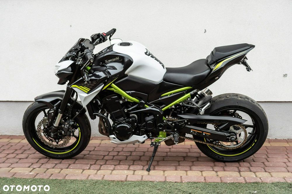 Kawasaki Z - 6