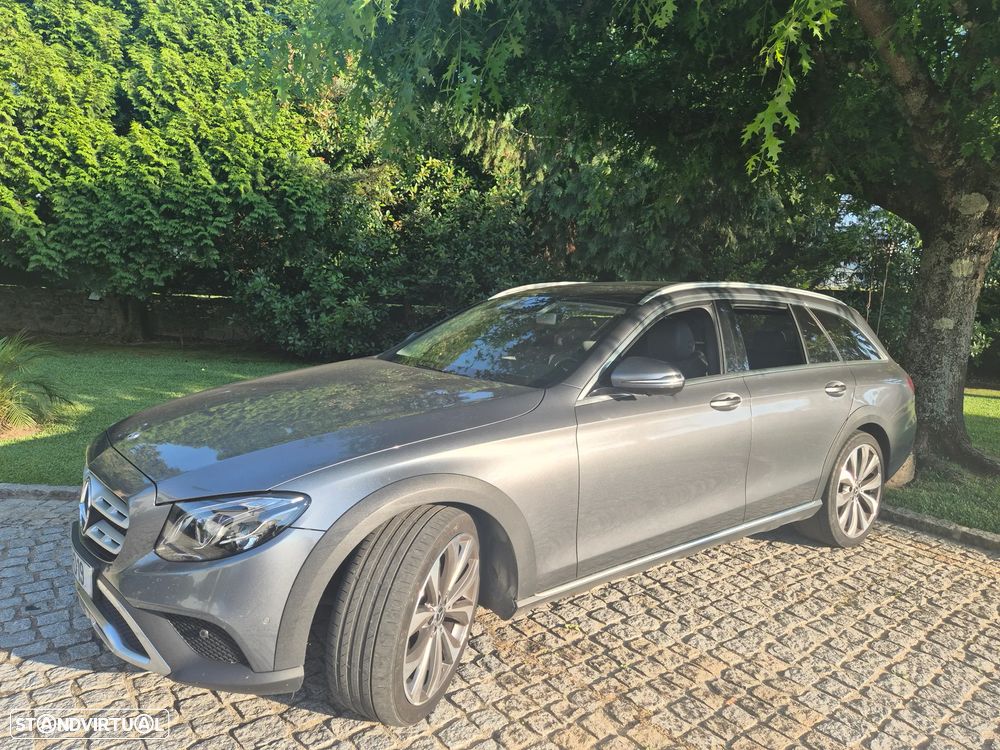 Mercedes-Benz E 220 d 4Matic 9G-TRONIC AMG Line - 20