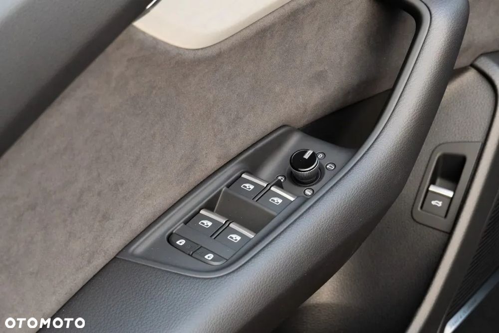 Audi Q8 TDI mHEV 210 kW Quattro Tiptronic - 27