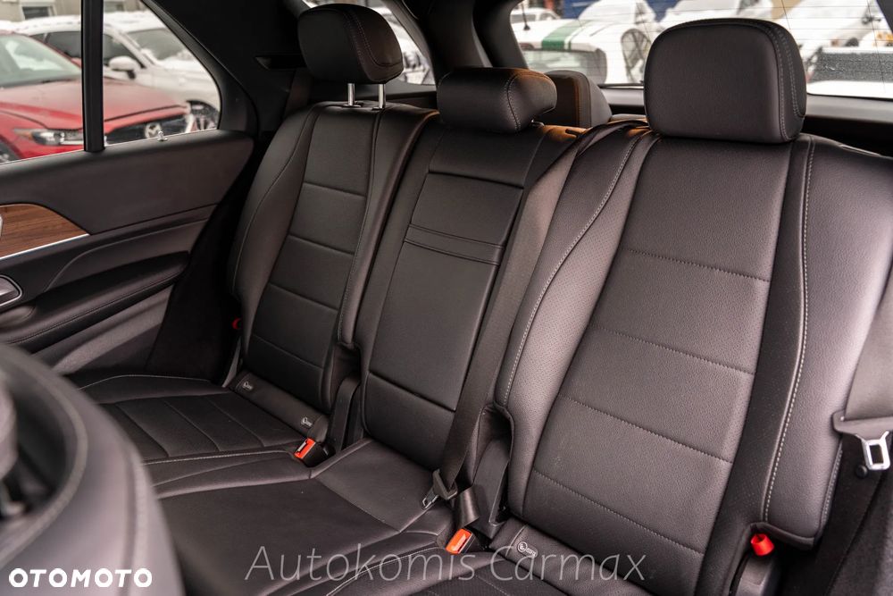 Mercedes-Benz GLE - 24
