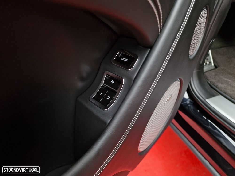 Bentley Bentayga Hybrid - 11