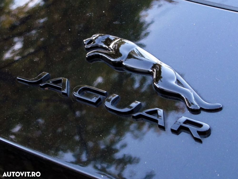 Jaguar F-Type - 7