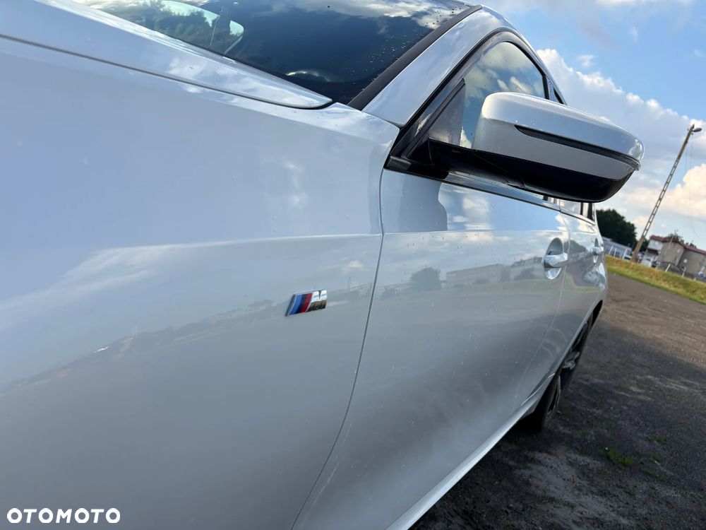 BMW Seria 3 318i M Sport - 18