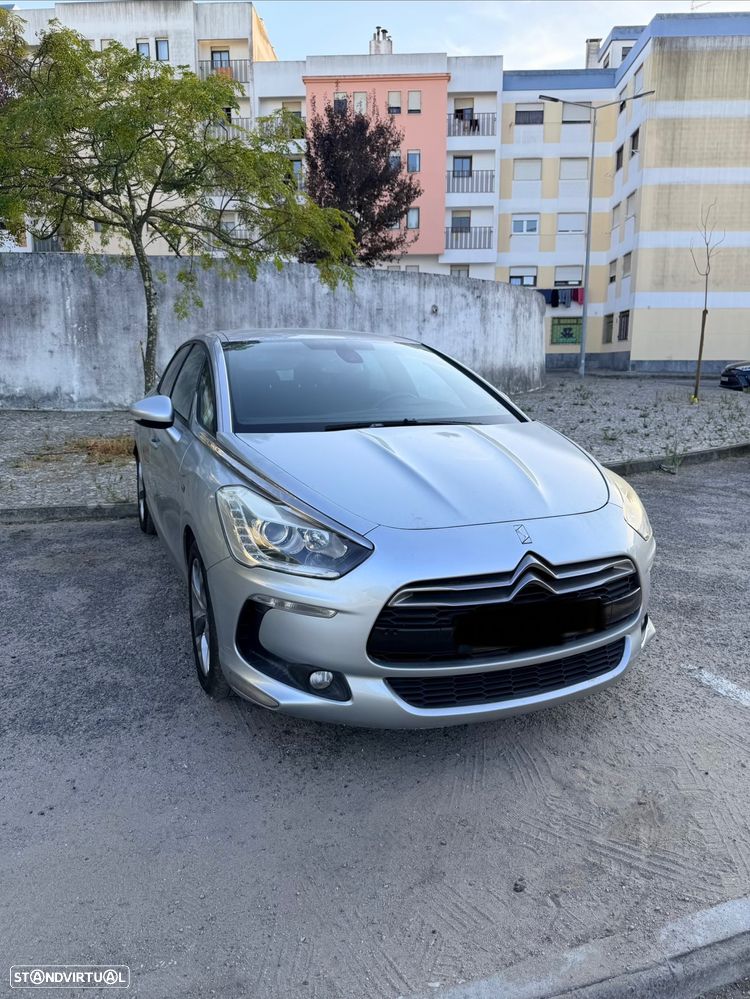 Citroën DS5 2.0 HDi Hybrid4 So Chic CMP6 - 2