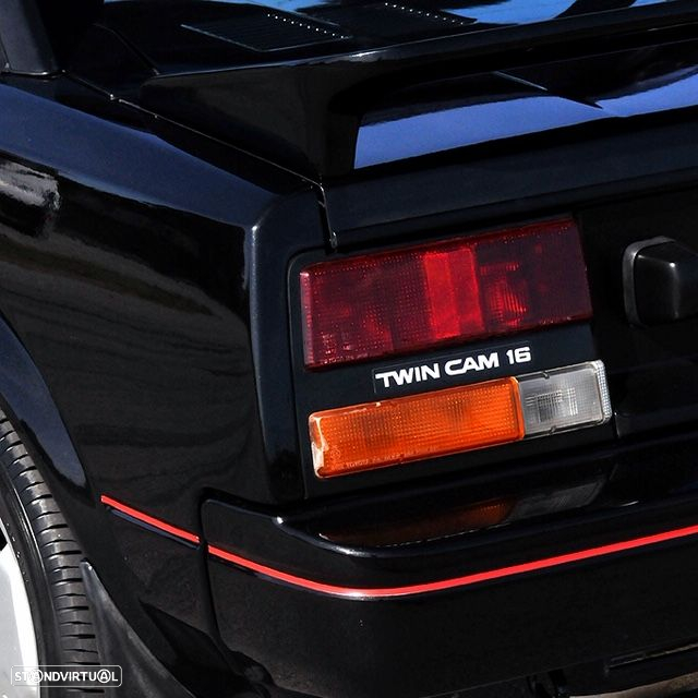 Toyota MR2 Twin Cam 16V - 2