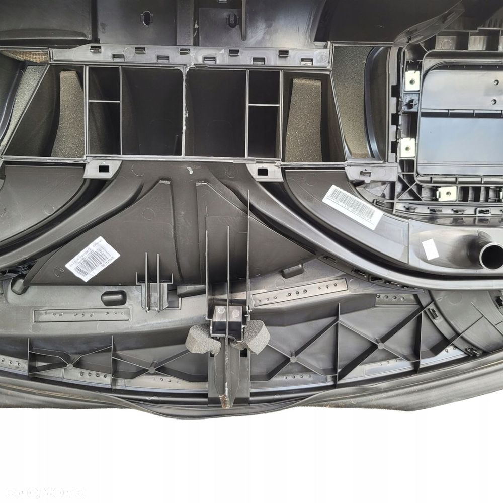 CITROEN C5 III X7 LIFT DESKA KONSOLA EUROPA - 12