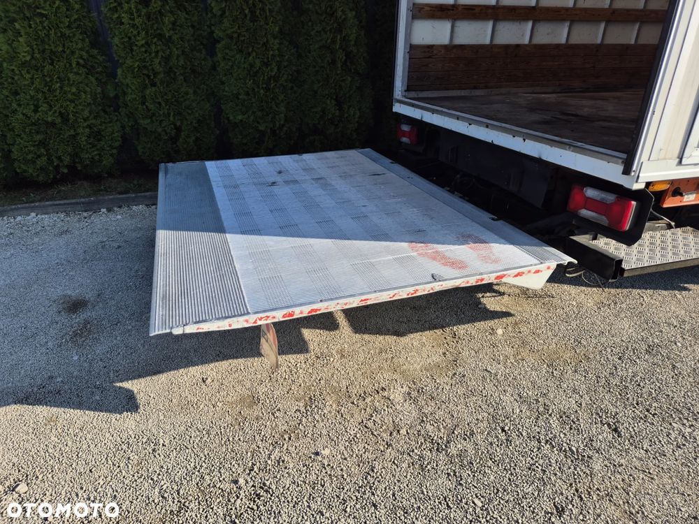 Kontener meblowy 8 palet 443cm winda Dhollandia 750kg , Iveco 2011, Stan bdb! - 12
