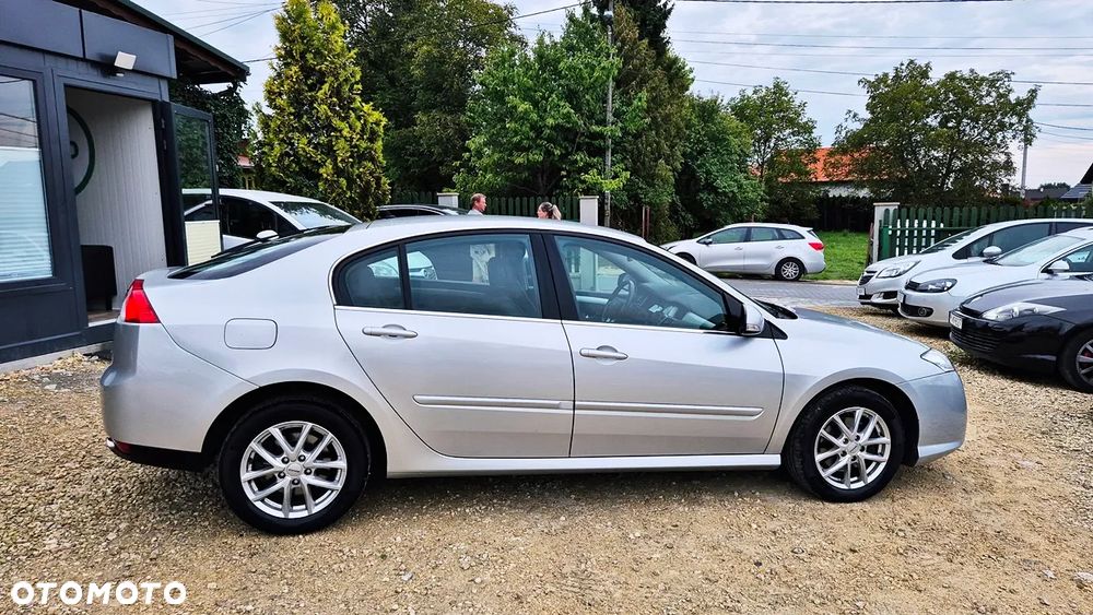 Renault Laguna 2.0 T Bose Edition - 13