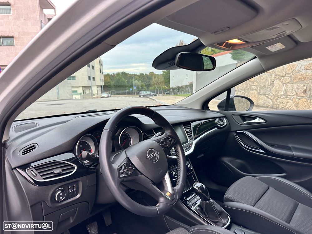 Opel Astra 1.6 CDTI Dynamic Sport S/S - 30