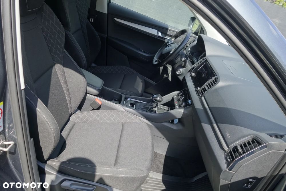 Skoda Karoq 1.5 TSI ACT Style DSG - 10