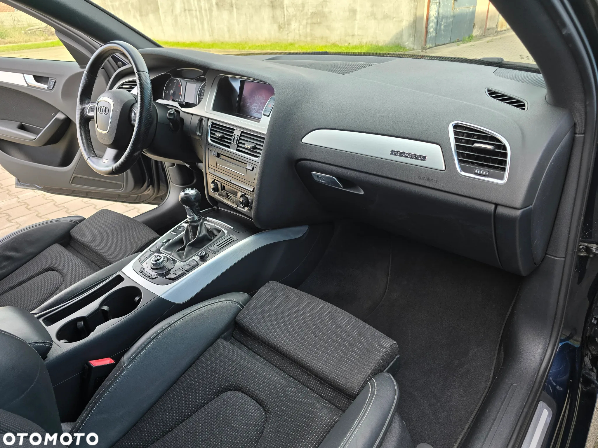 Audi A4 Avant 2.0 TDI DPF quattro S line Sportpaket (plus) - 14