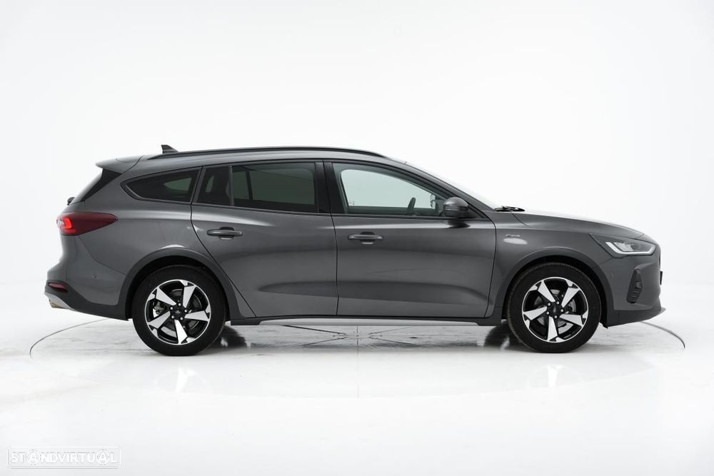 Ford Focus SW — fotografia 2