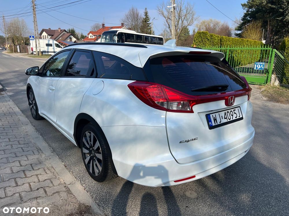 Honda Civic 1.8 Elegance (Honda Connect+) - 6