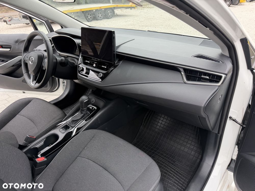Toyota Corolla 1.8 Hybrid Comfort - 21
