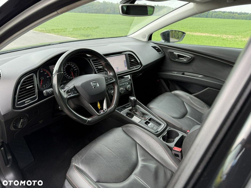 Seat Leon 1.8 TSI FR Black S&S DSG - 12