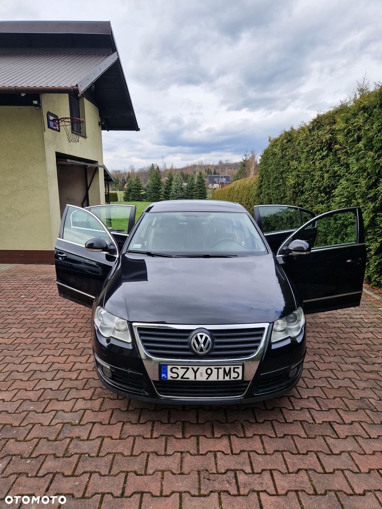 Volkswagen Passat 2.0 TDI Comfortline - 13