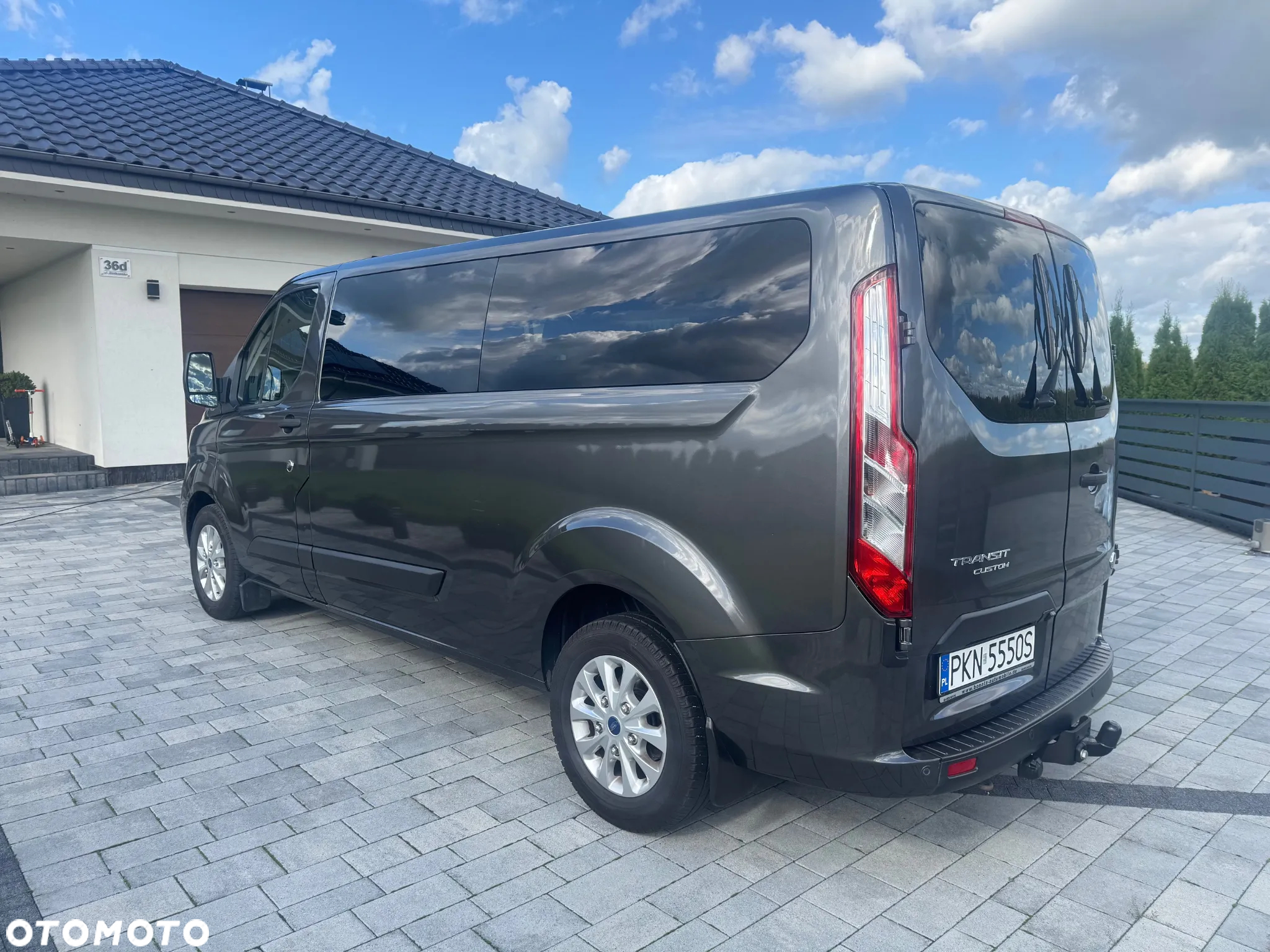 Ford Transit Custom 300 L2H1 LKW VA Autm Trend - 10