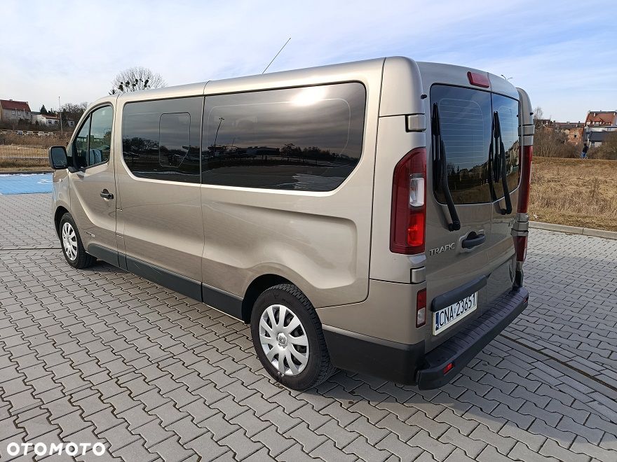 Renault Trafic - 2