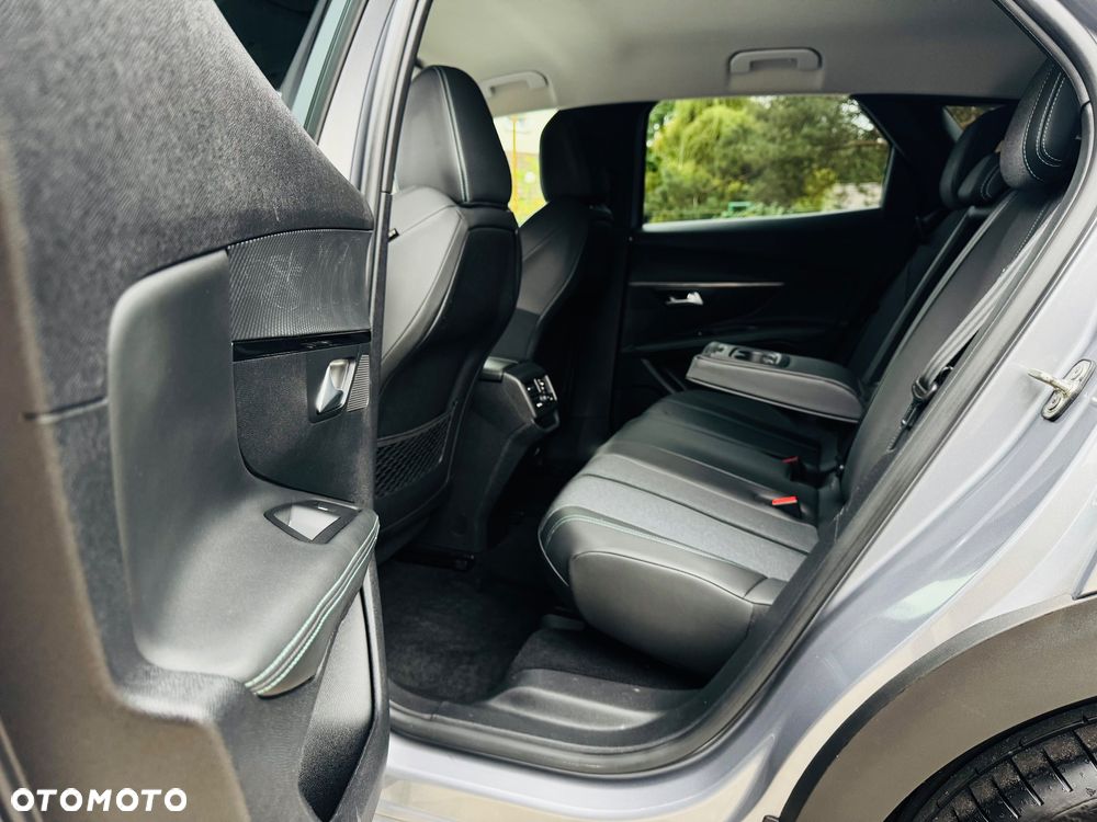 Peugeot 3008 BlueHDi 130 Stop & Start EAT8 Allure Pack - 30