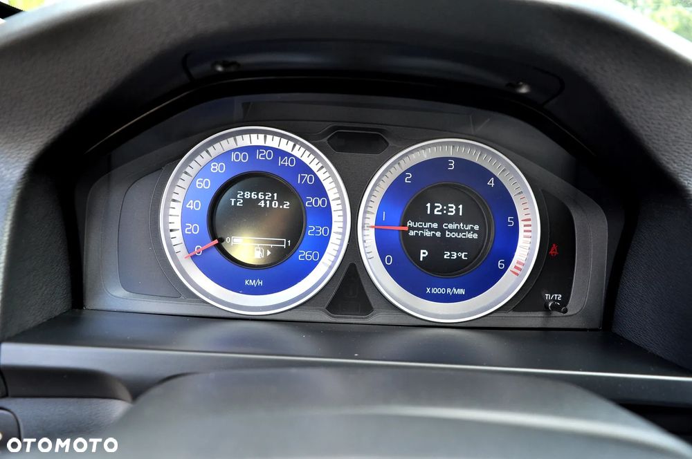 Volvo V60 D3 Geartronic RDesign - 31
