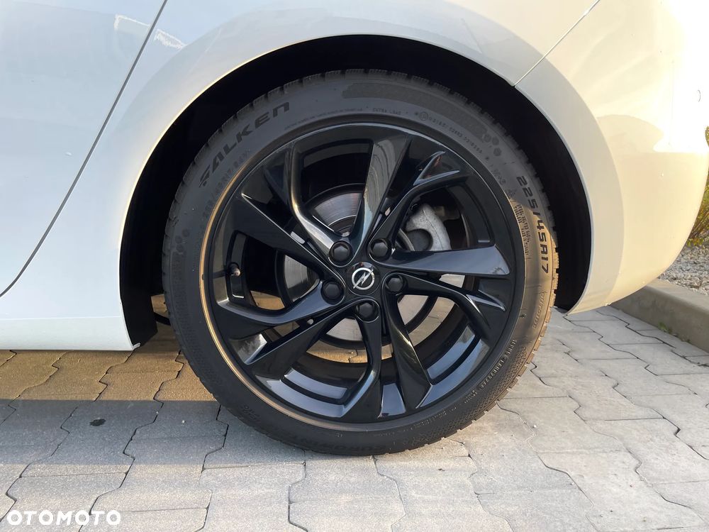 Opel Astra 1.6 T GPF Dynamic S&S - 8
