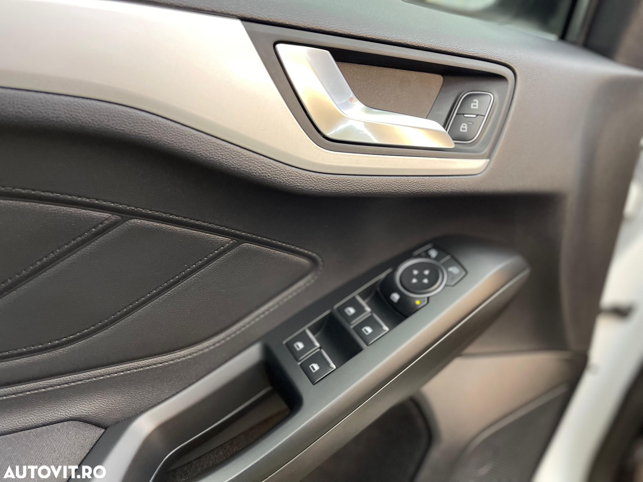 Ford Focus 1.5 TDCi Trend - 4