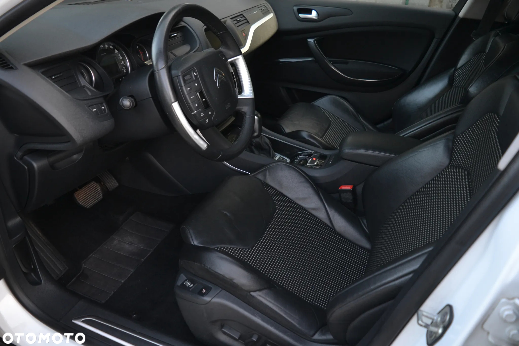 Citroën C5 2.0 HDi Exclusive - 6