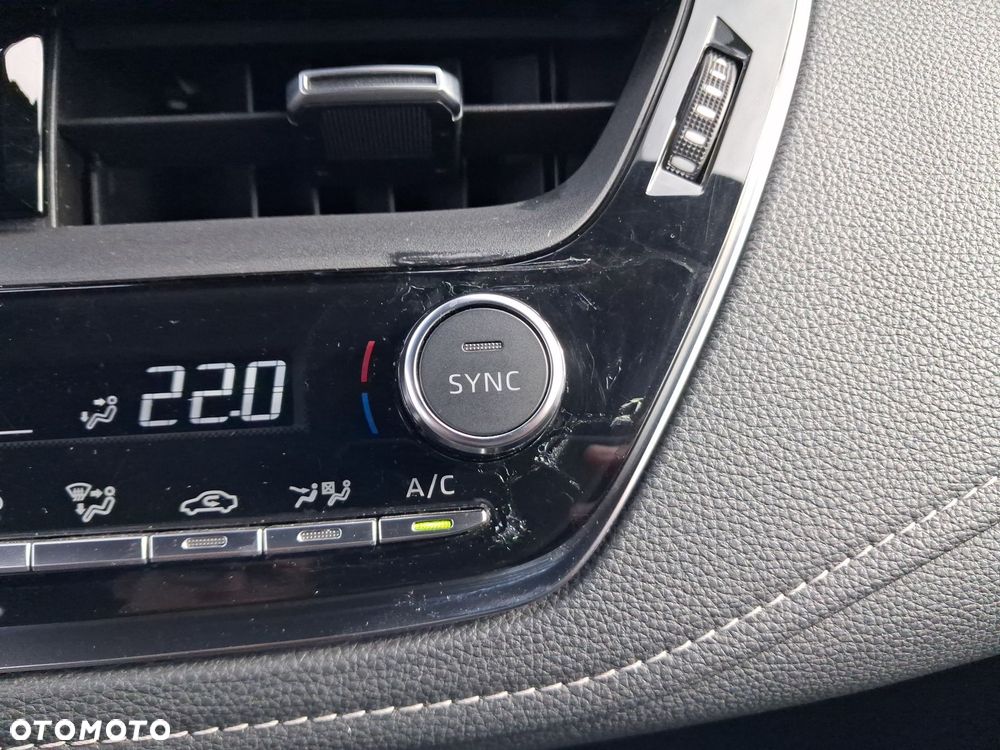 Toyota Corolla 1.8 Hybrid Comfort - 25