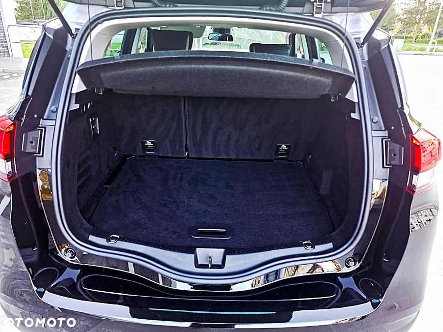 Renault Scenic ENERGY dCi 160 EDC BOSE EDITION - 20