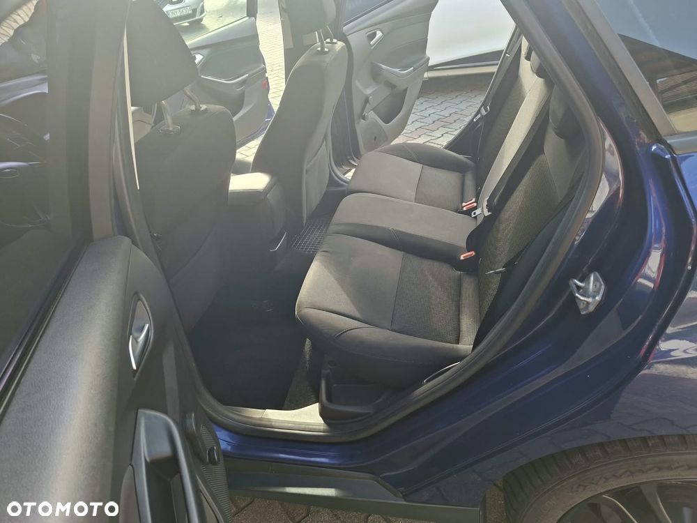 Ford Focus 1.5 TDCi DPF Start-Stopp-System Business - 10