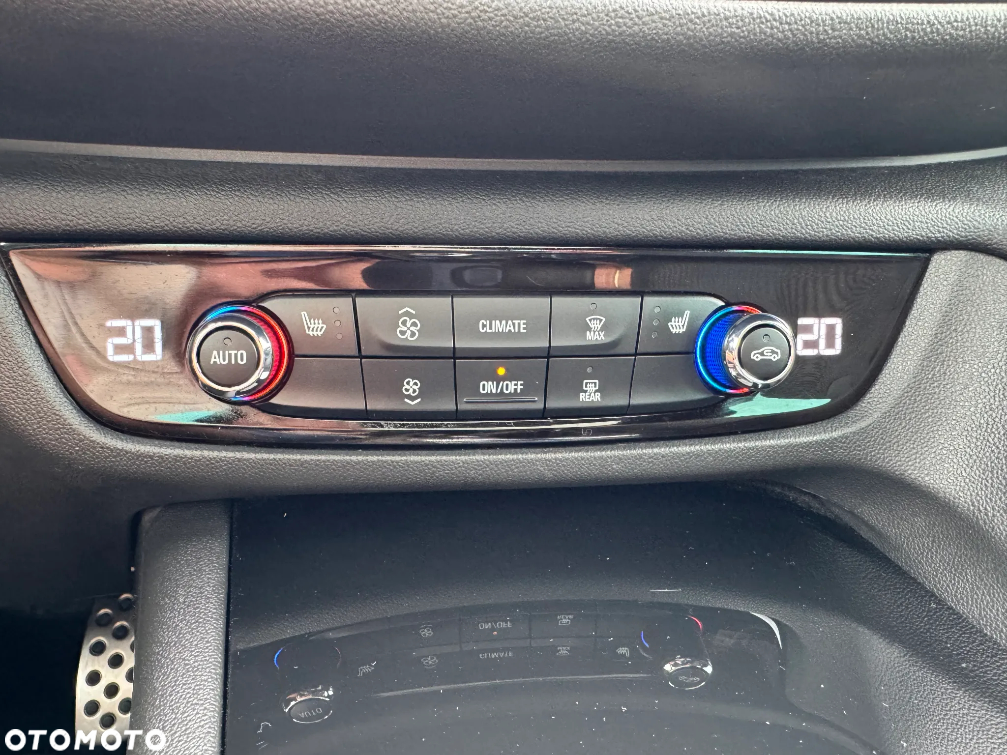 Opel Insignia Sports Tourer 2.0 Diesel Automatik Innovation - 20