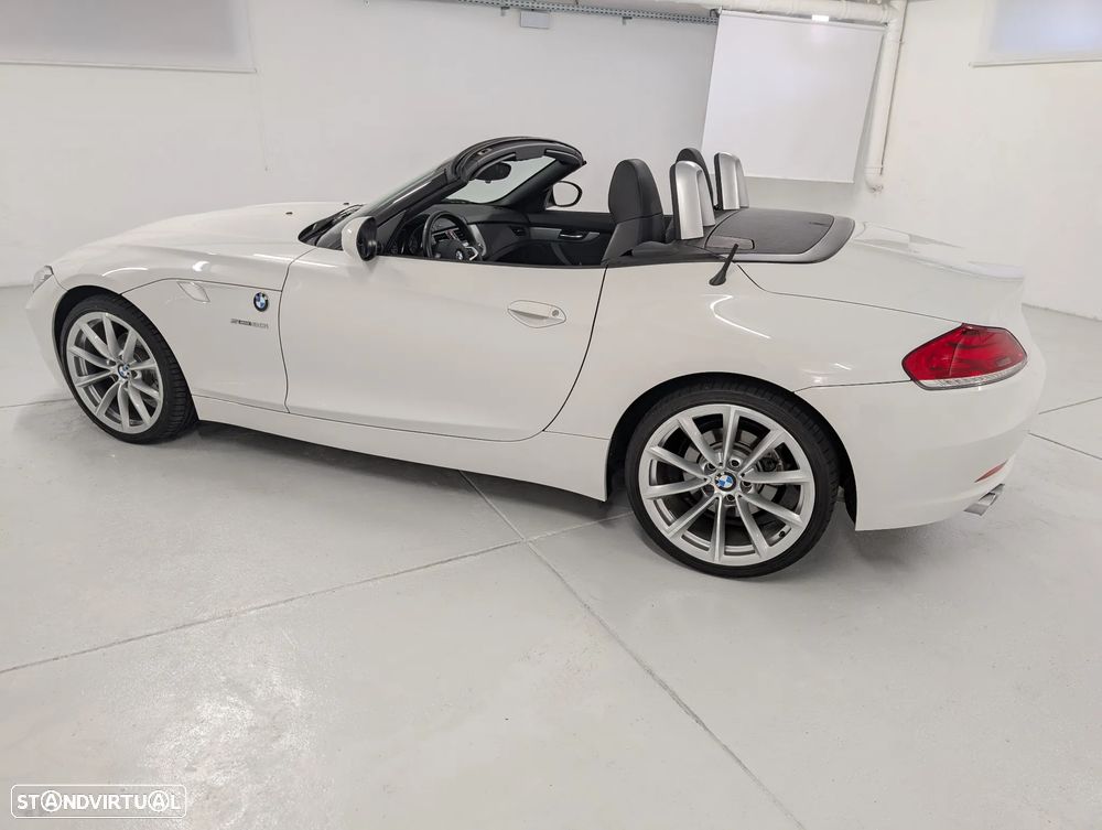 BMW Z4 23 i - 21