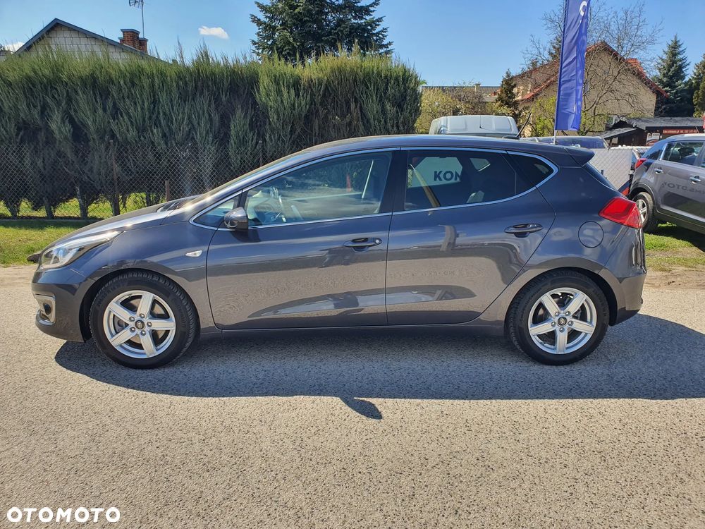 Kia Ceed 1.4 CVVT Dream-Team Edition - 9