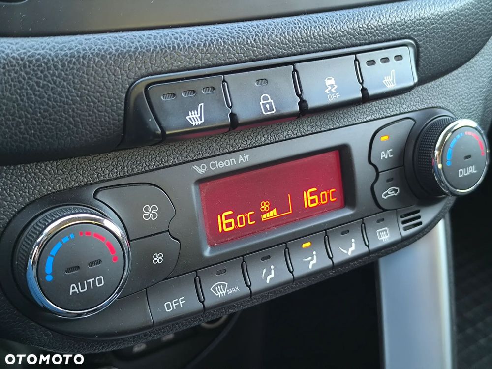 Kia Ceed 1.6 GDI L Business Line - 21