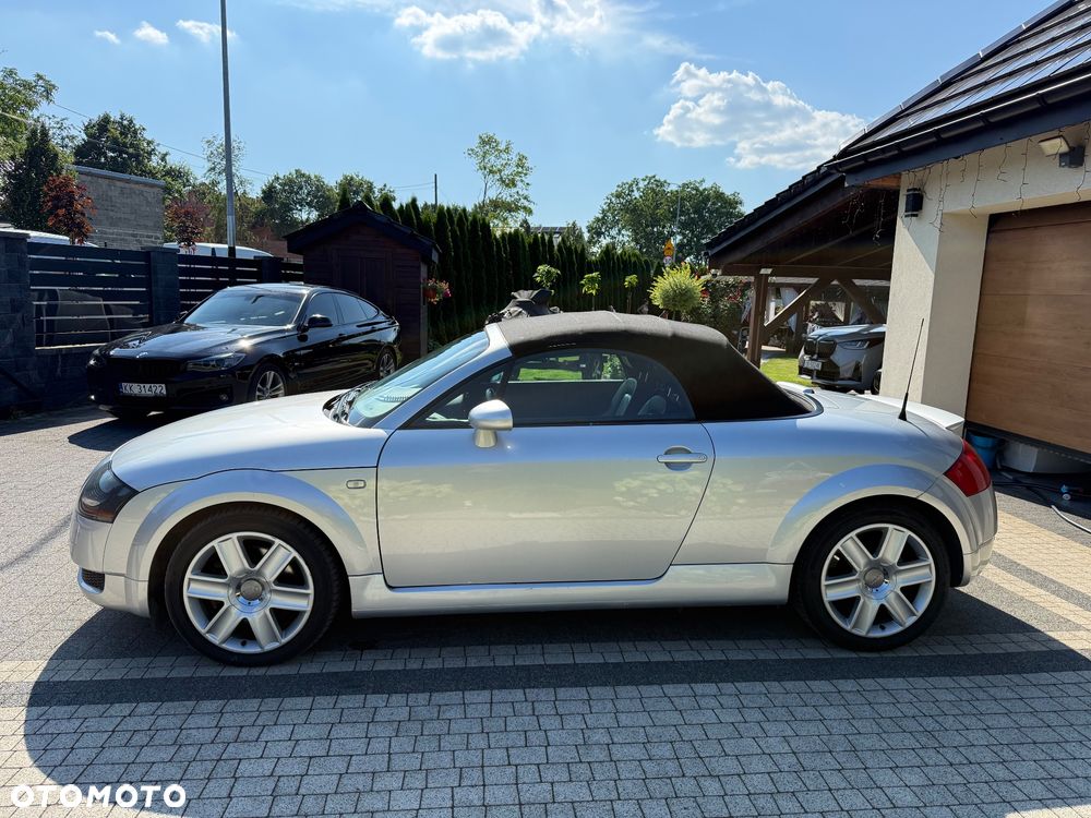 Audi TT Roadster 1.8 T quattro - 25
