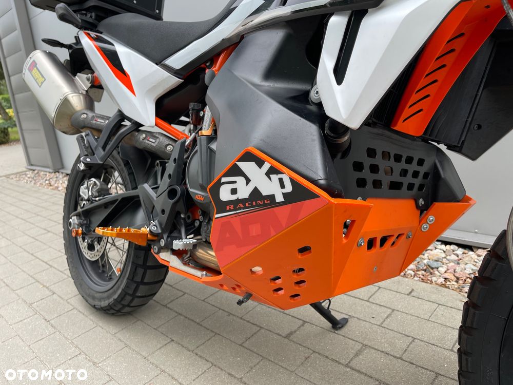 KTM Adventure 890 - 6