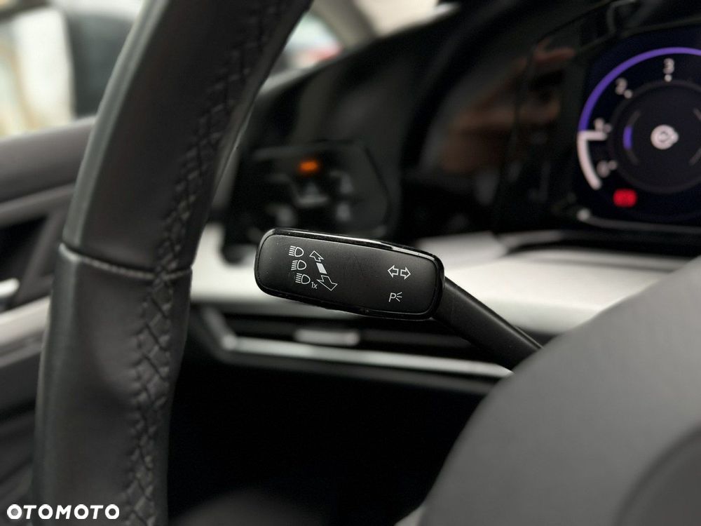 Volkswagen Golf 2.0 TDI Style - 23