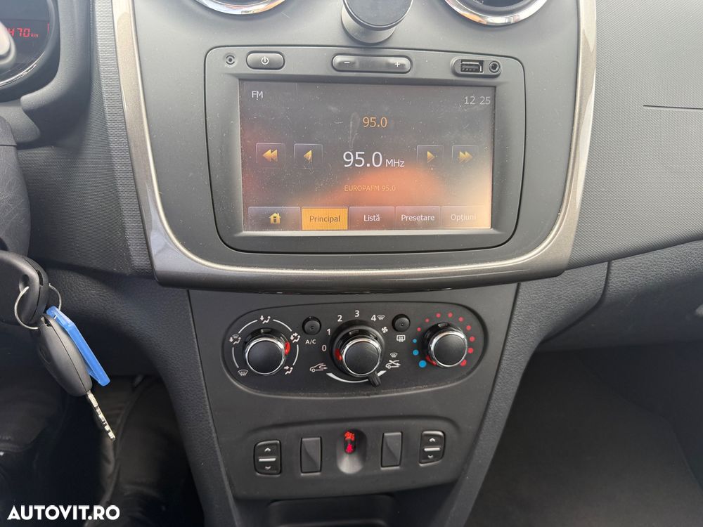 Dacia Sandero dCi 90 LIVE - 7