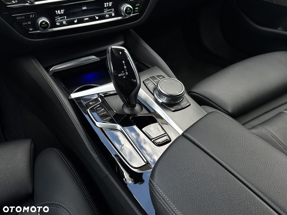 BMW Seria 5 - 17