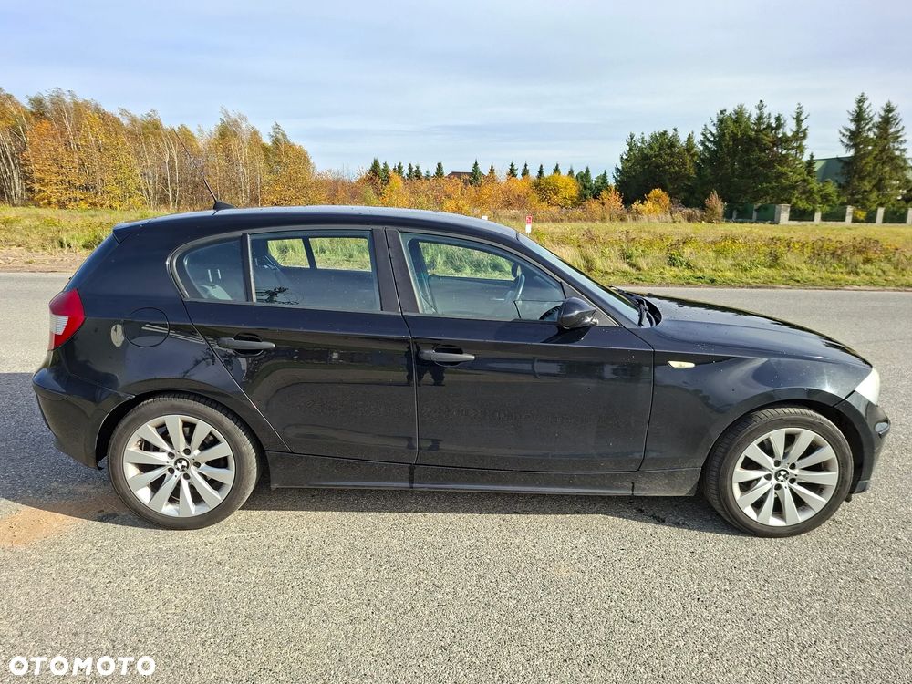 BMW Seria 1 2006 photo 3