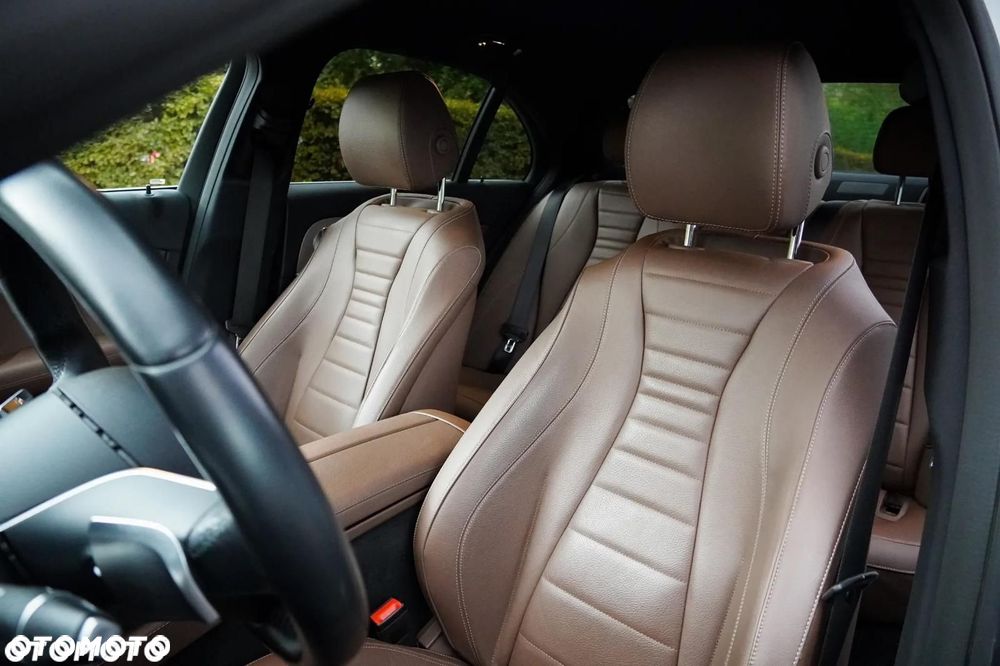 Mercedes-Benz Klasa E 220 d 9G-TRONIC - 16