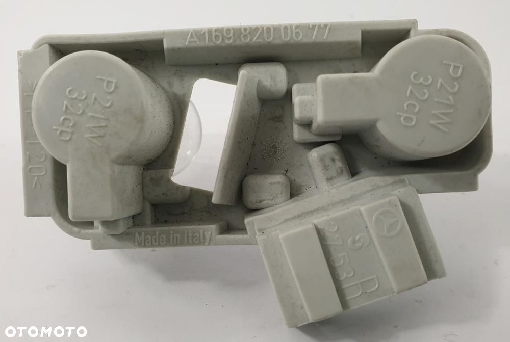 WKŁAD LAMPY PRAWY TYŁ MERCEDES W245 A1698200677