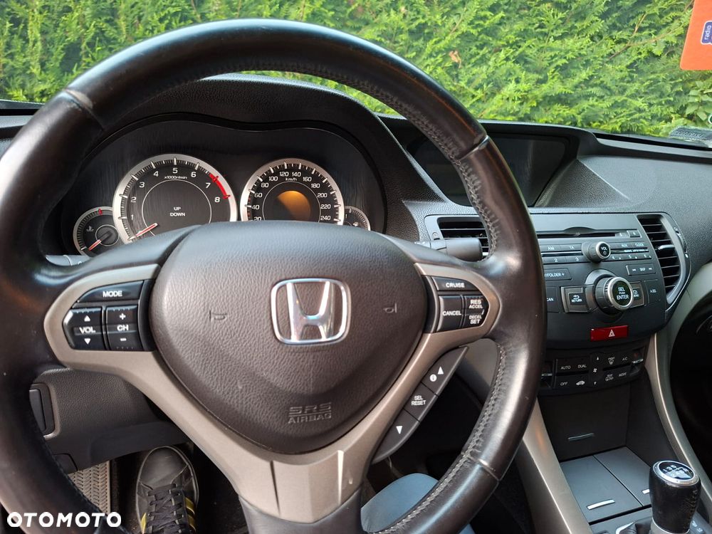 Honda Accord 2.0 Elegance - 4
