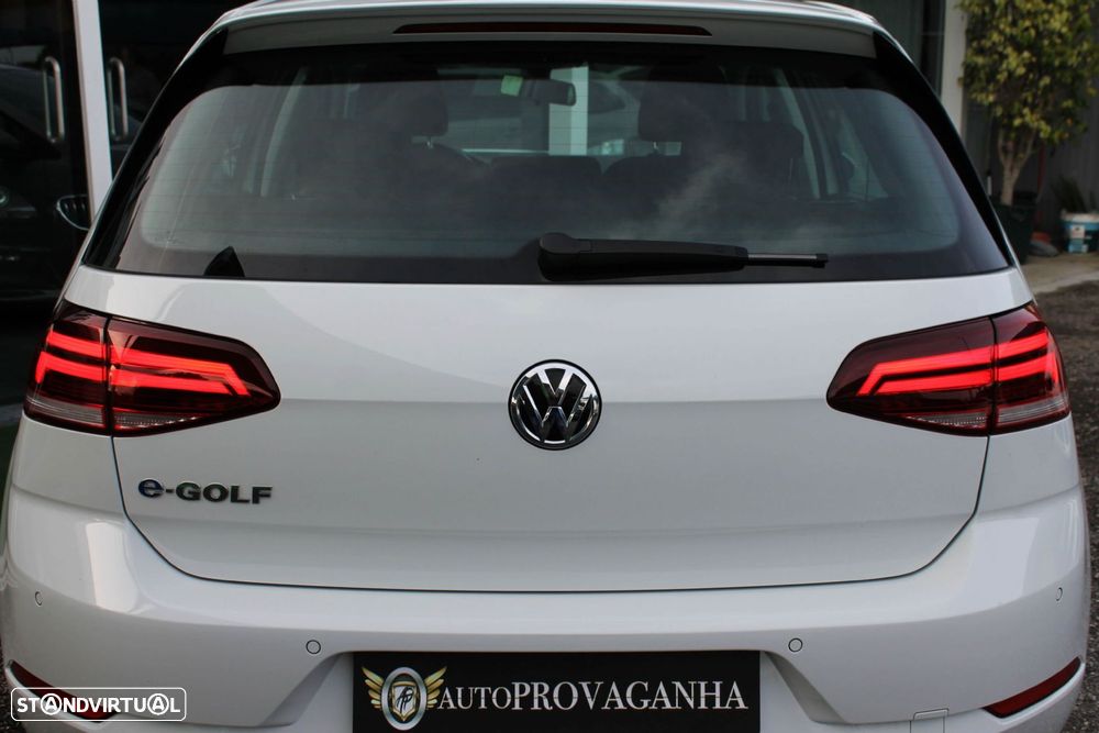 VW e-Golf AC/DC - 41