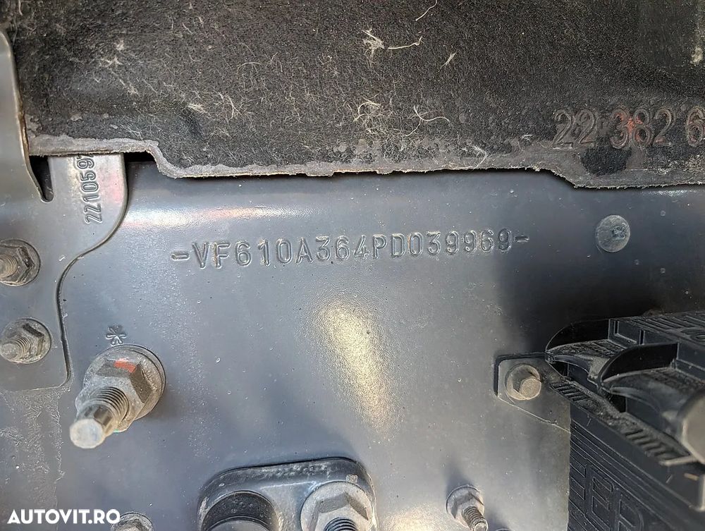 Renault T 480 - 10
