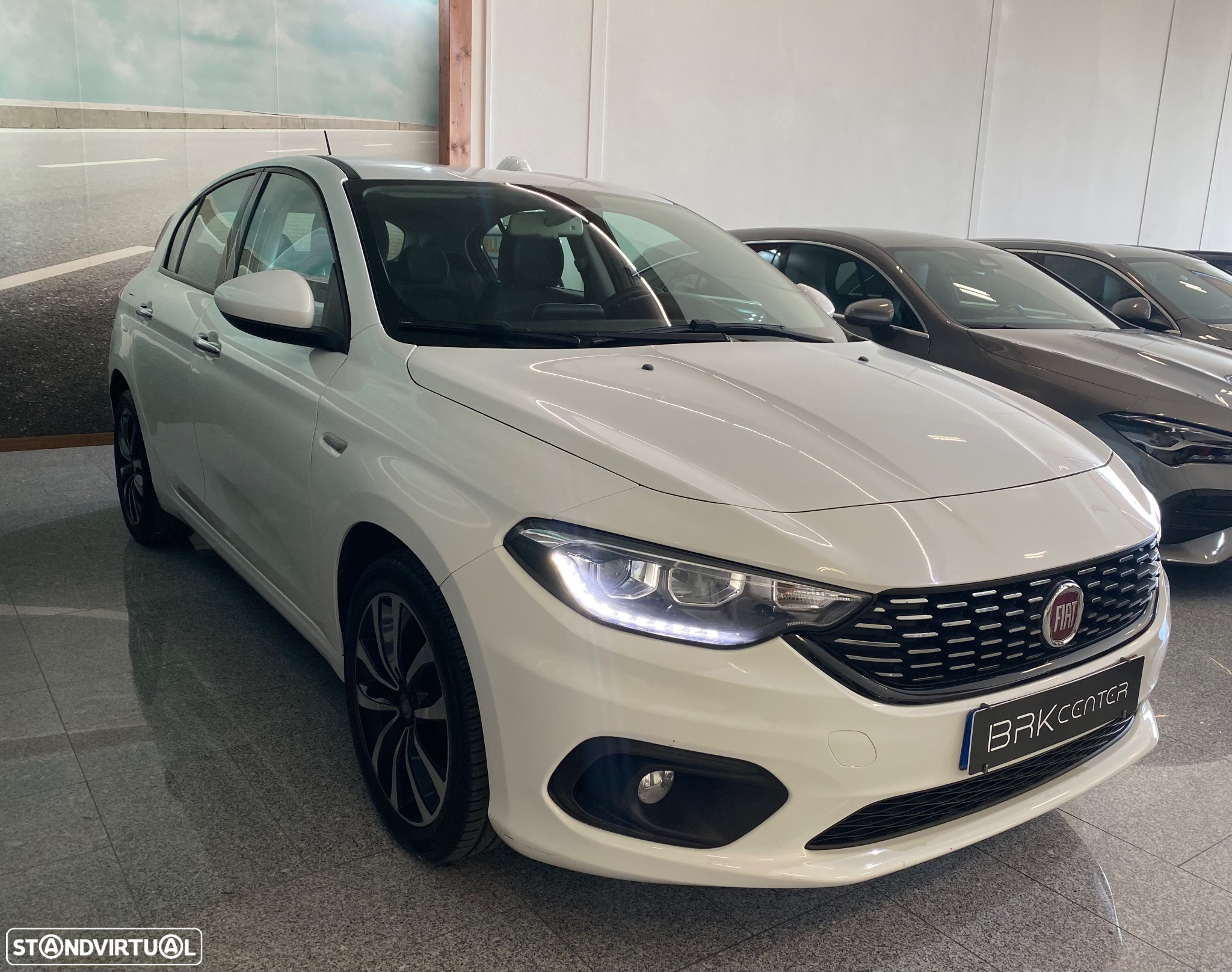 Fiat Tipo 1.3 M-Jet Lounge J17 - 2