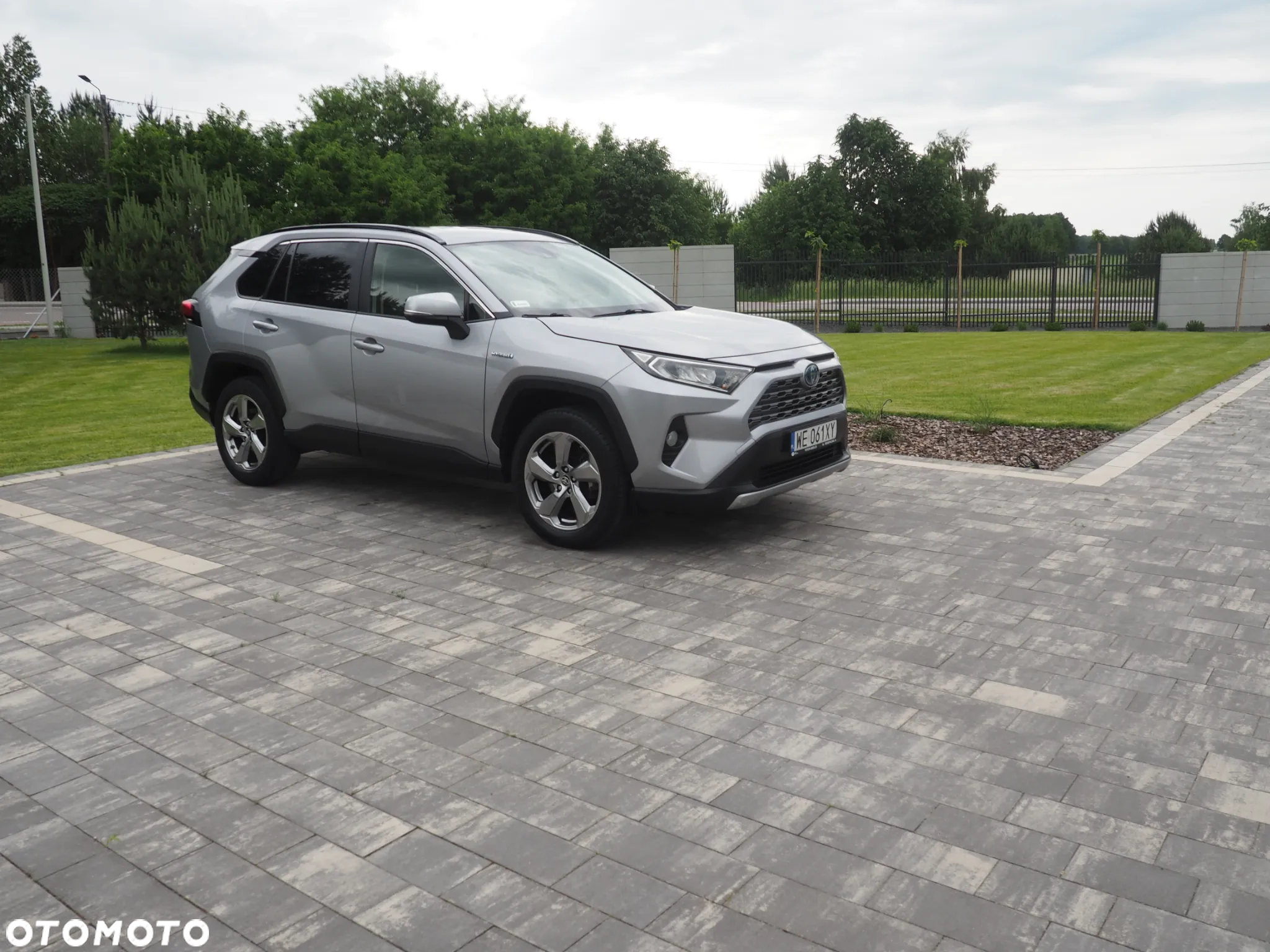 Toyota RAV4 2.5 Hybrid Comfort 4x2 - 2