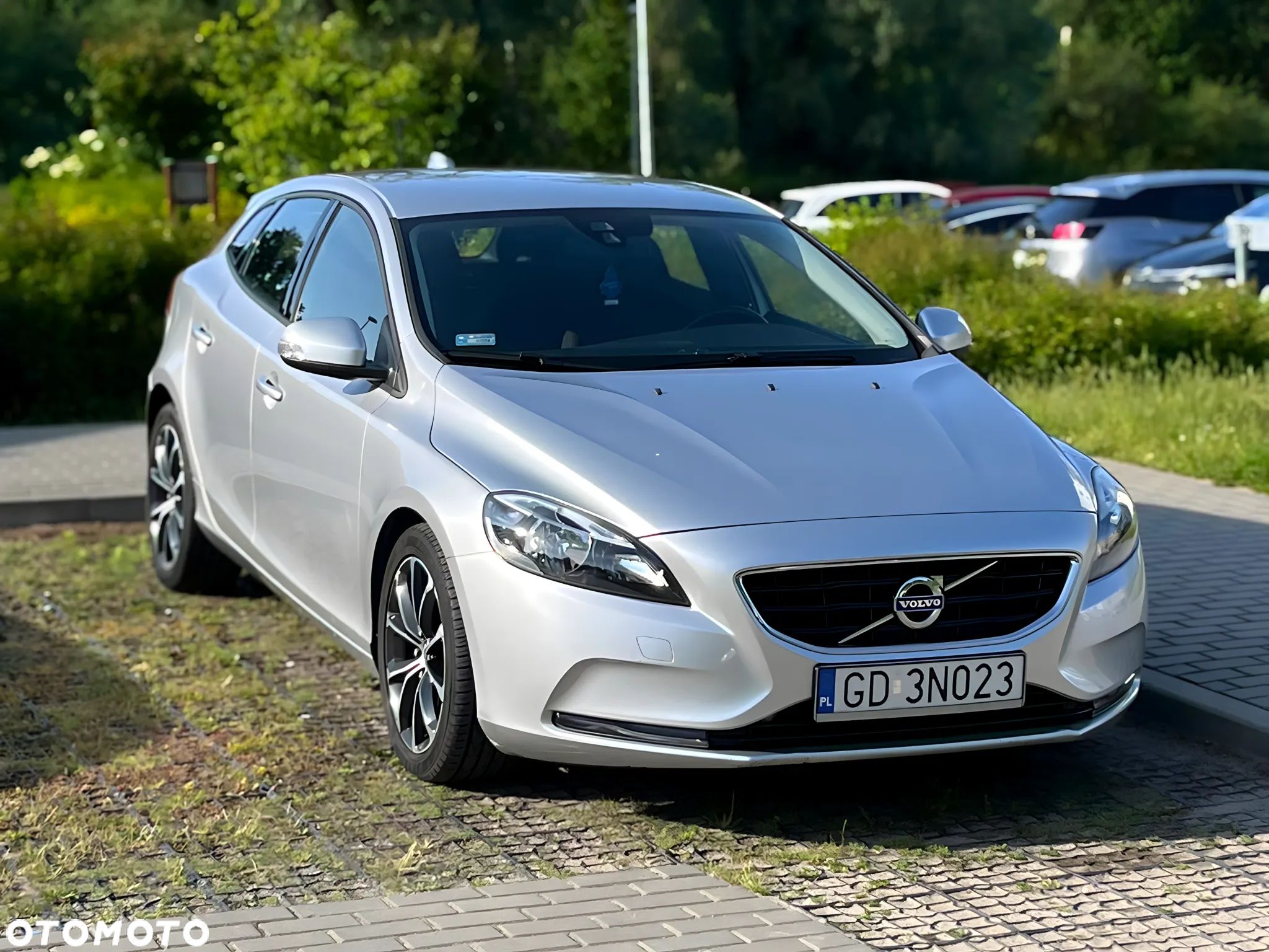 Volvo V40 D2 Base - 1
