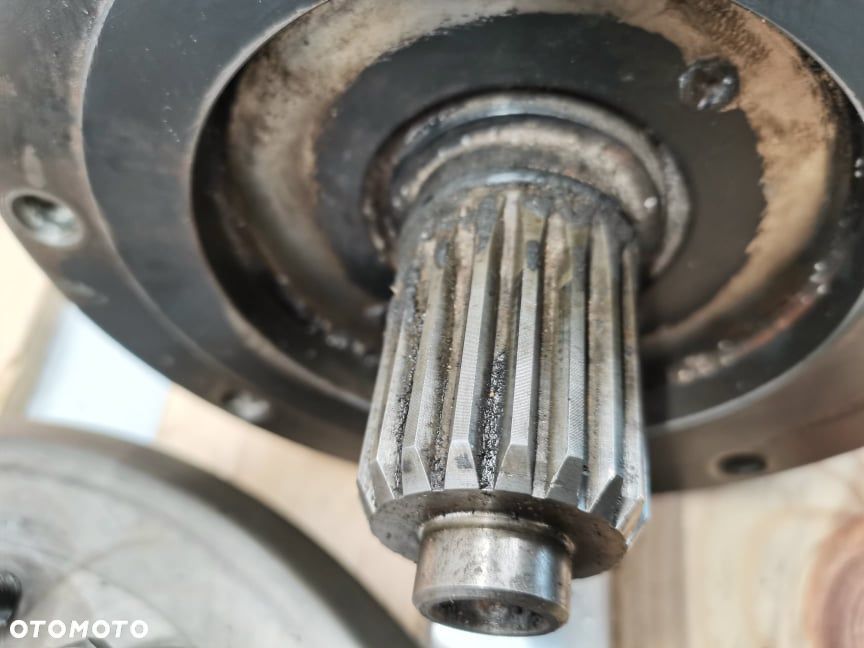 Atak do Fendt serii 900 {15X36 Przód} - 4