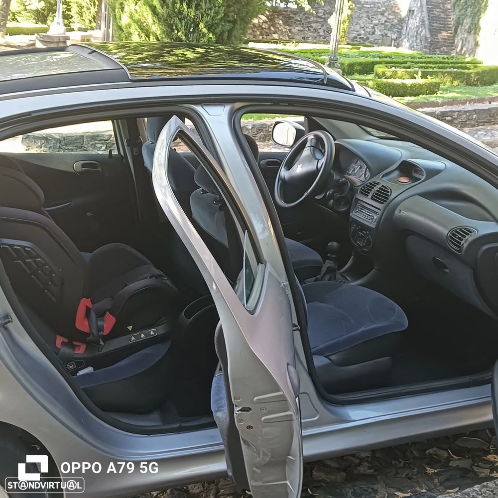 Peugeot 206 1.1 XR Présence - 4